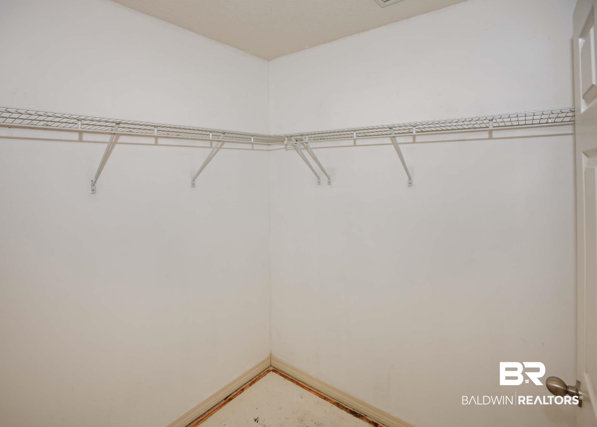 2530 Ashburn Lane Foley, AL 36535 - Photo 27 of 46 View of spacious closet