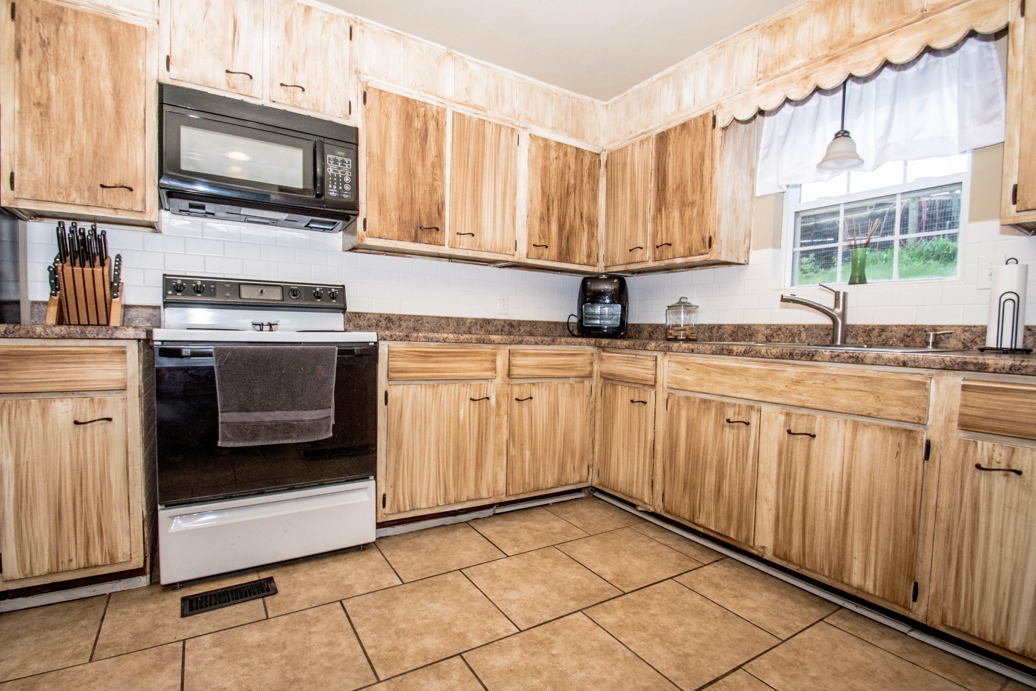 115 North Springview Road Maryville, TN 37801 - Photo 16 of 30