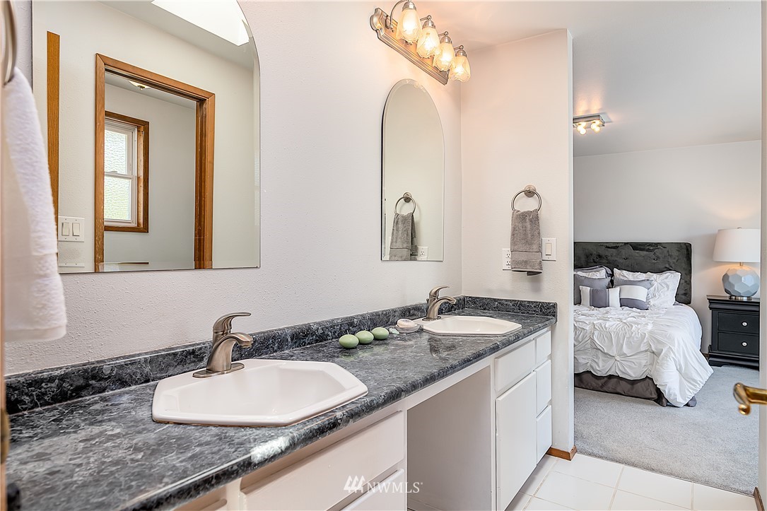 6326 147th Street Southwest Edmonds, WA 98026 - Photo 24 of 40 Gallery Image 24