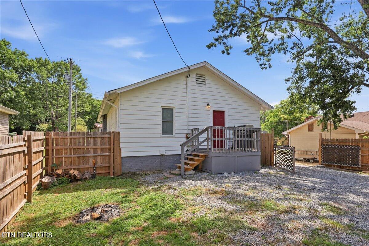 707 South Everett High Road Maryville, TN 37804 - Photo 19 of 24 22-028_1I2A7793