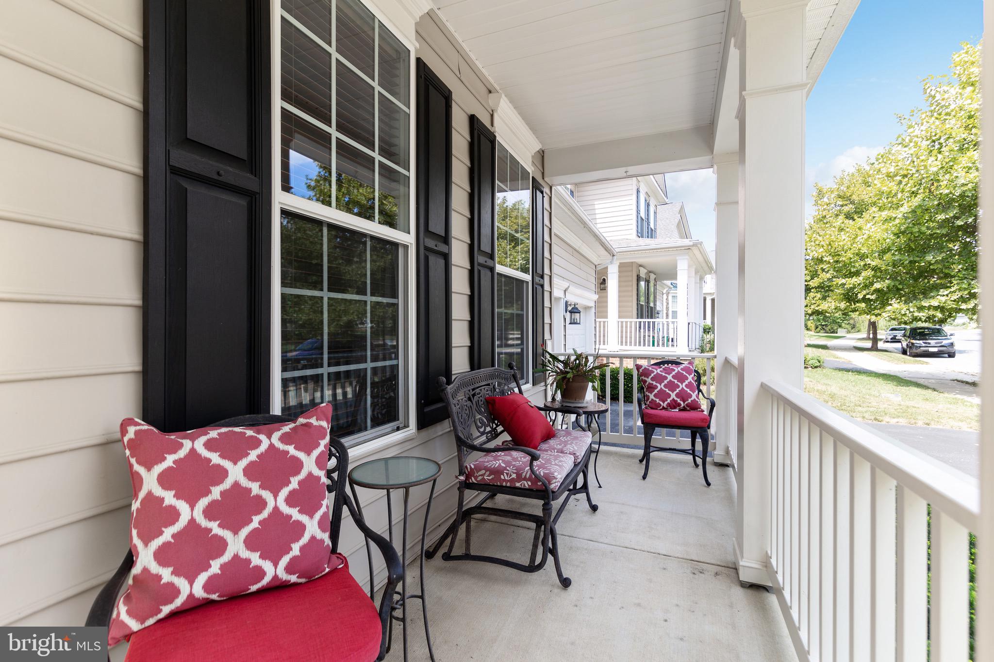 23122 Persimmon Ridge Road Clarksburg, MD 20871 - Photo 2 of 43 Front Porch