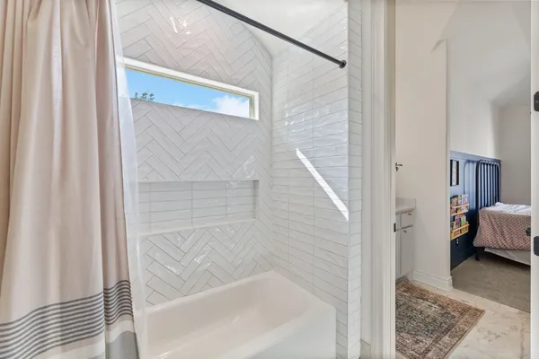 $4,200 | 224 Magnolia Blossom Cove, Driftwood, TX 78619