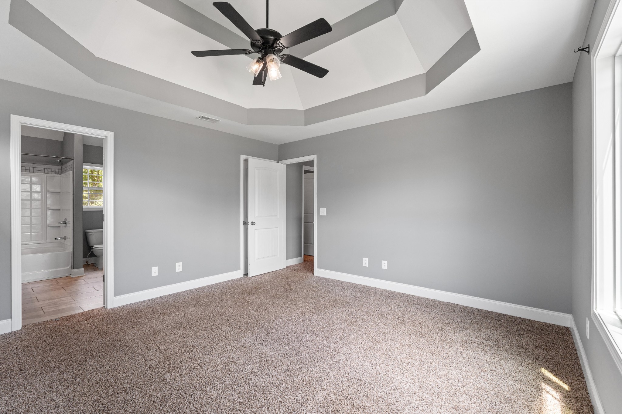1792 Rains Road Clarksville, TN 37042 - Photo 21 of 44 Gallery Image 21