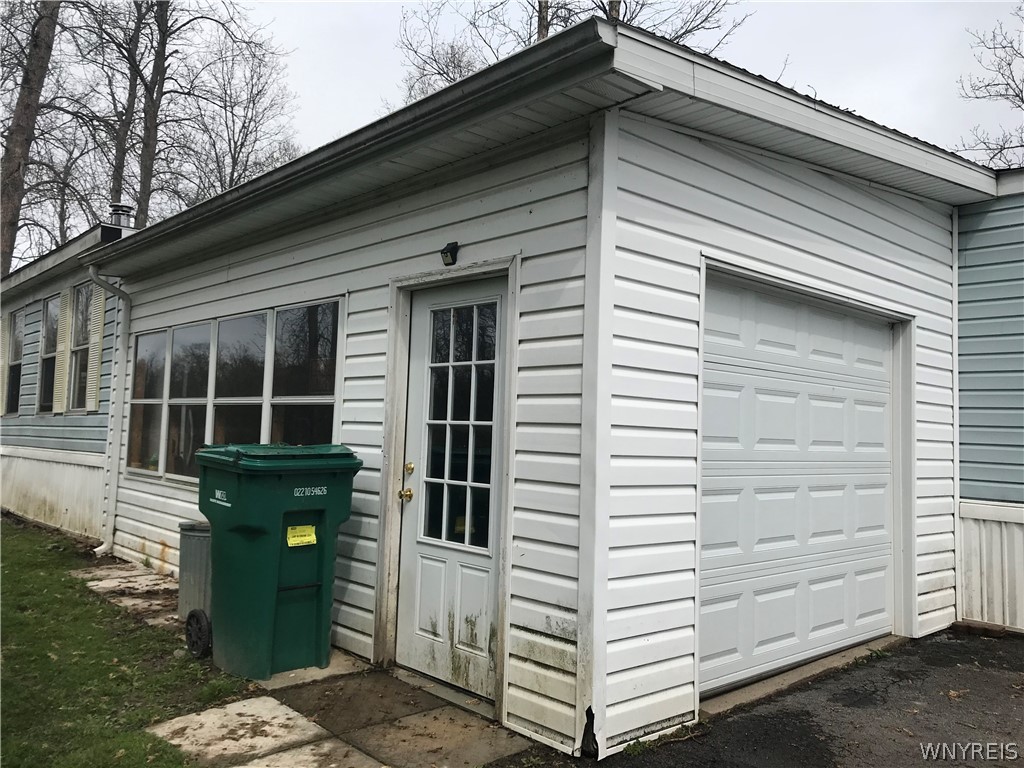 6773 Rapids Road Lockport Town, NY 14094 - Photo 6 of 21