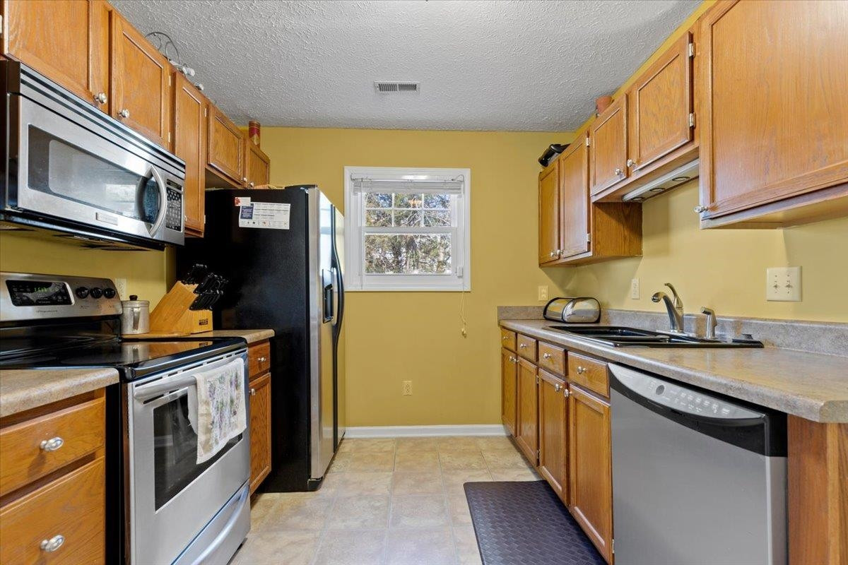8224 Wynewood Court Raleigh, NC 27616 - Photo 11 of 29 Photo 13