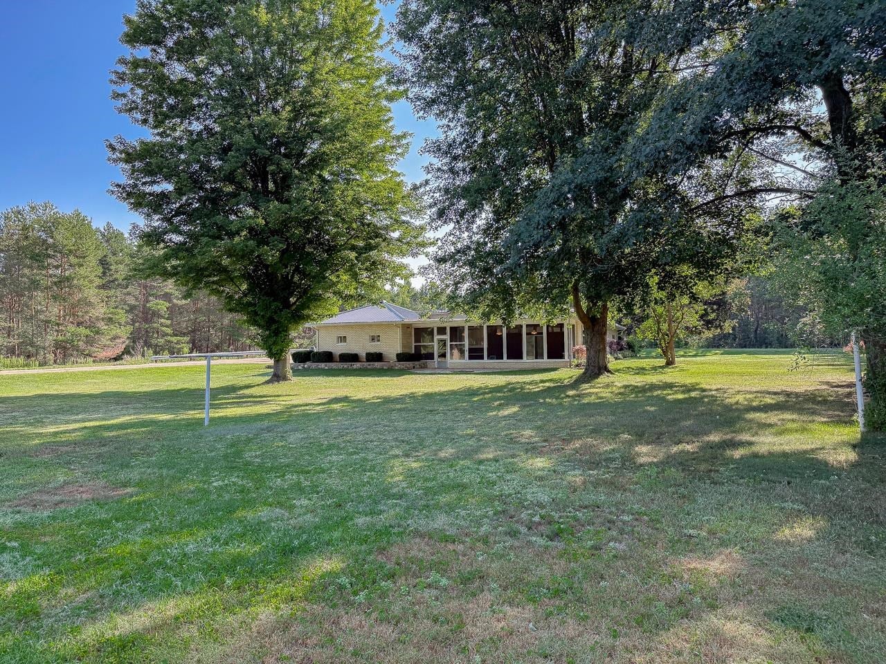 3999 North Castor Road Coleman, MI 48618 - Photo 8 of 56 Gallery Image 8