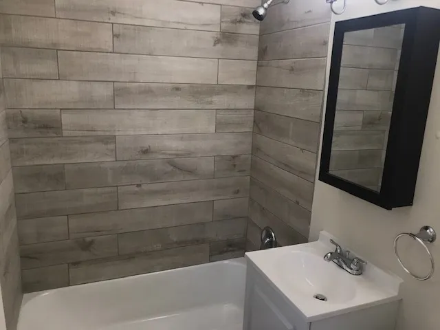 $235,000 | 12328 South Peoria Street, Calumet Park, IL 60827