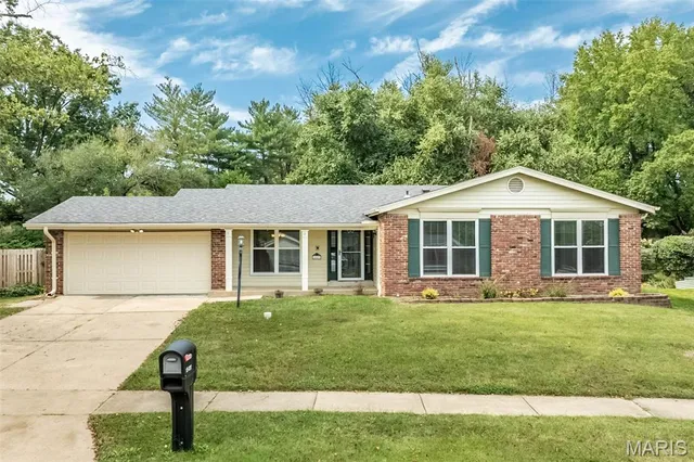 $4,150 | 15451 Duxbury Way, Chesterfield, MO 63017