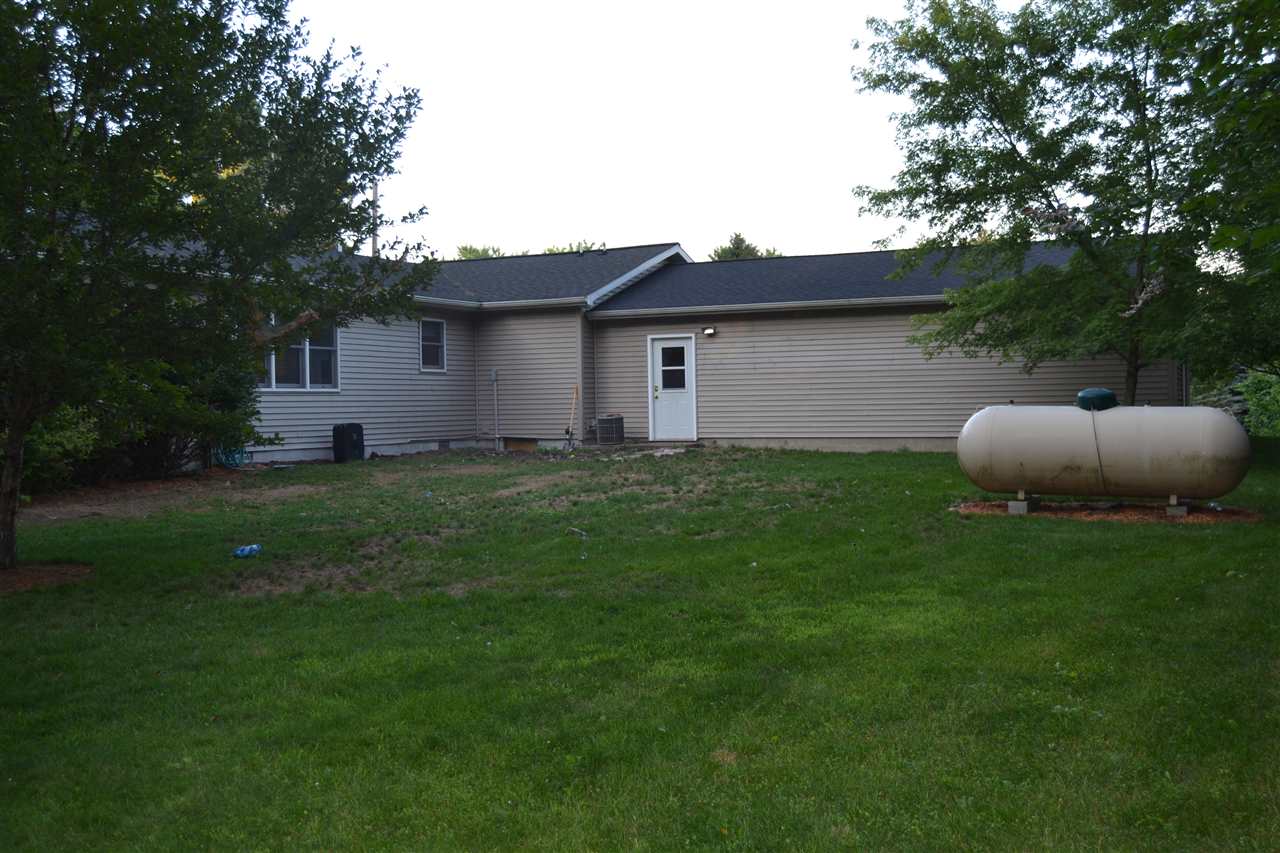 3467 North Johnson Road Weidman, MI 48893 - Photo 5 of 33 1821283-4.JPG