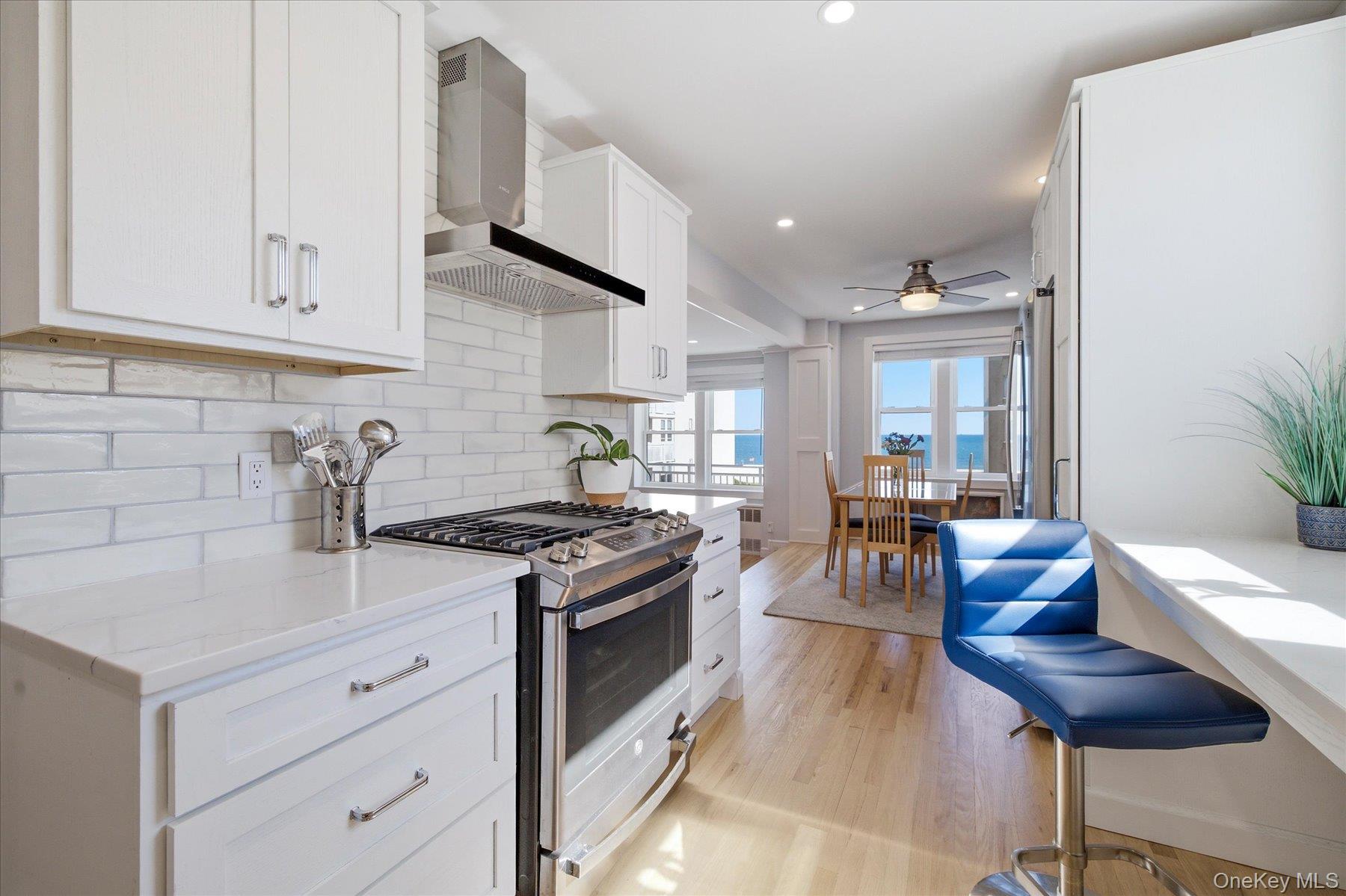 522 Shore Road, Unit 3BB Long Beach, NY 11561 - Photo 6 of 27