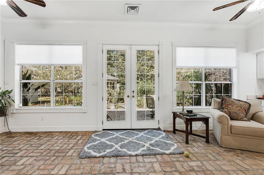 129 Crepemyrtle Road Covington, LA 70433 - Photo 9 of 40 Gallery Image 9