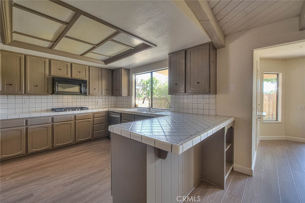 4949 Tyler Street Chino, CA 91710 - Photo 18 of 50
