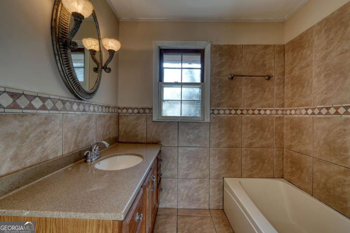 110 Johnson Road Hayesville, NC 28904 - Photo 16 of 38