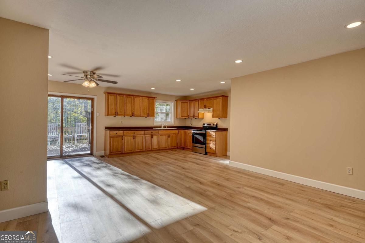 110 Johnson Road Hayesville, NC 28904 - Photo 8 of 38