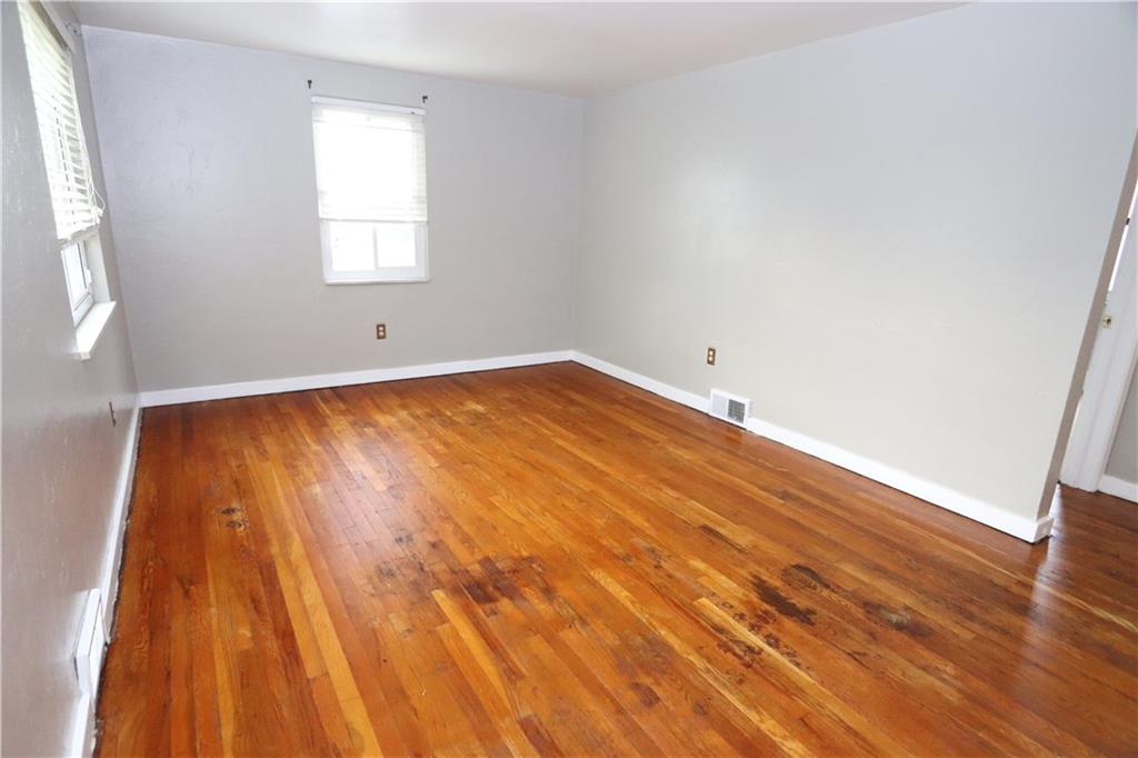 31 Ruthfred Drive Pittsburgh, PA 15241 - Photo 6 of 25 Gallery Image 6