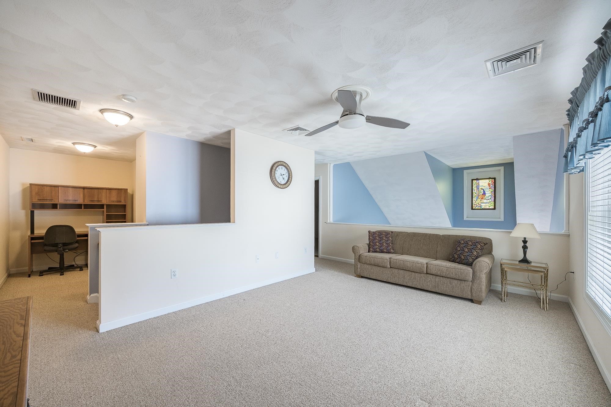 44 Hadleigh Road Windham, NH 03087 - Photo 29 of 47