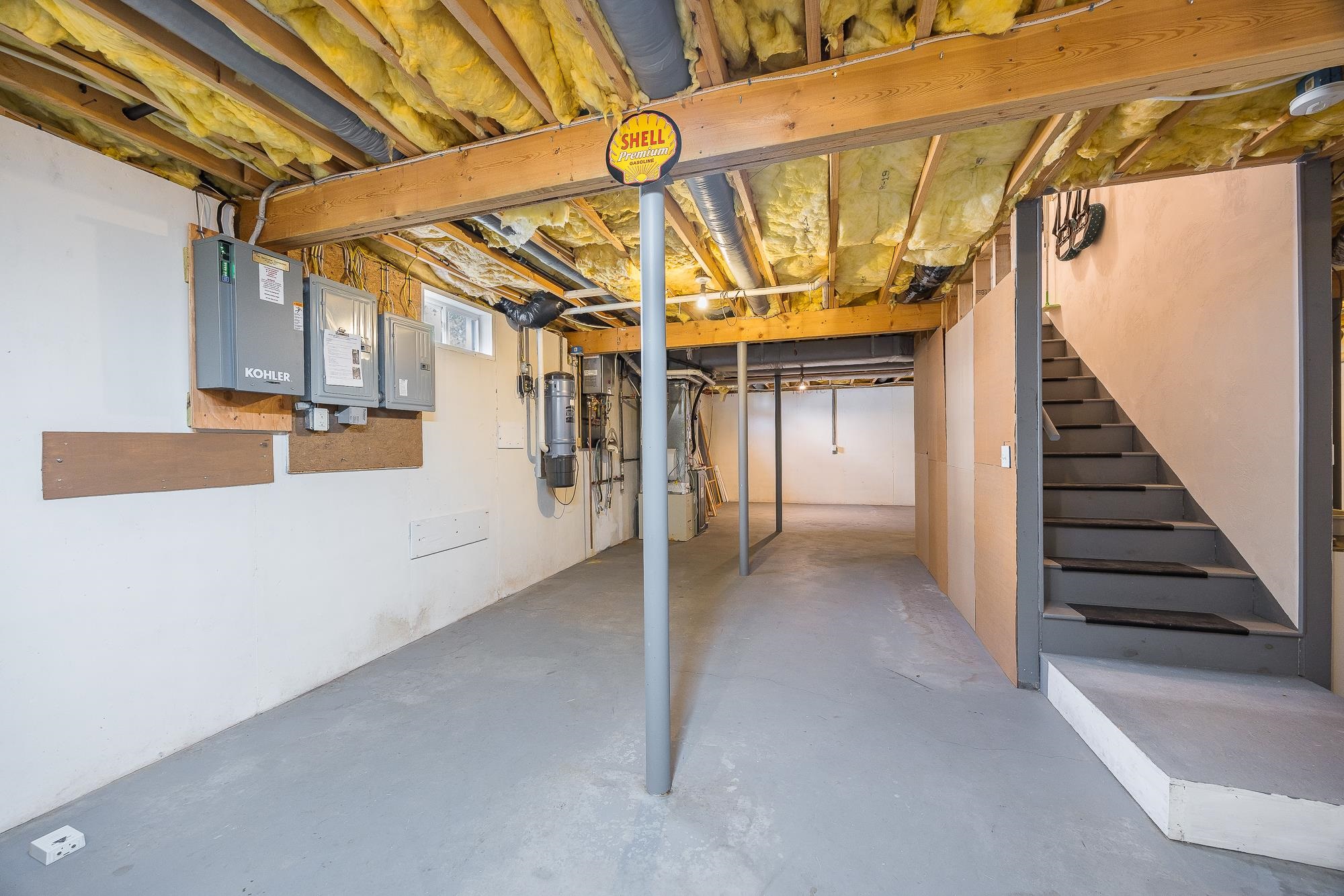 44 Hadleigh Road Windham, NH 03087 - Photo 37 of 47