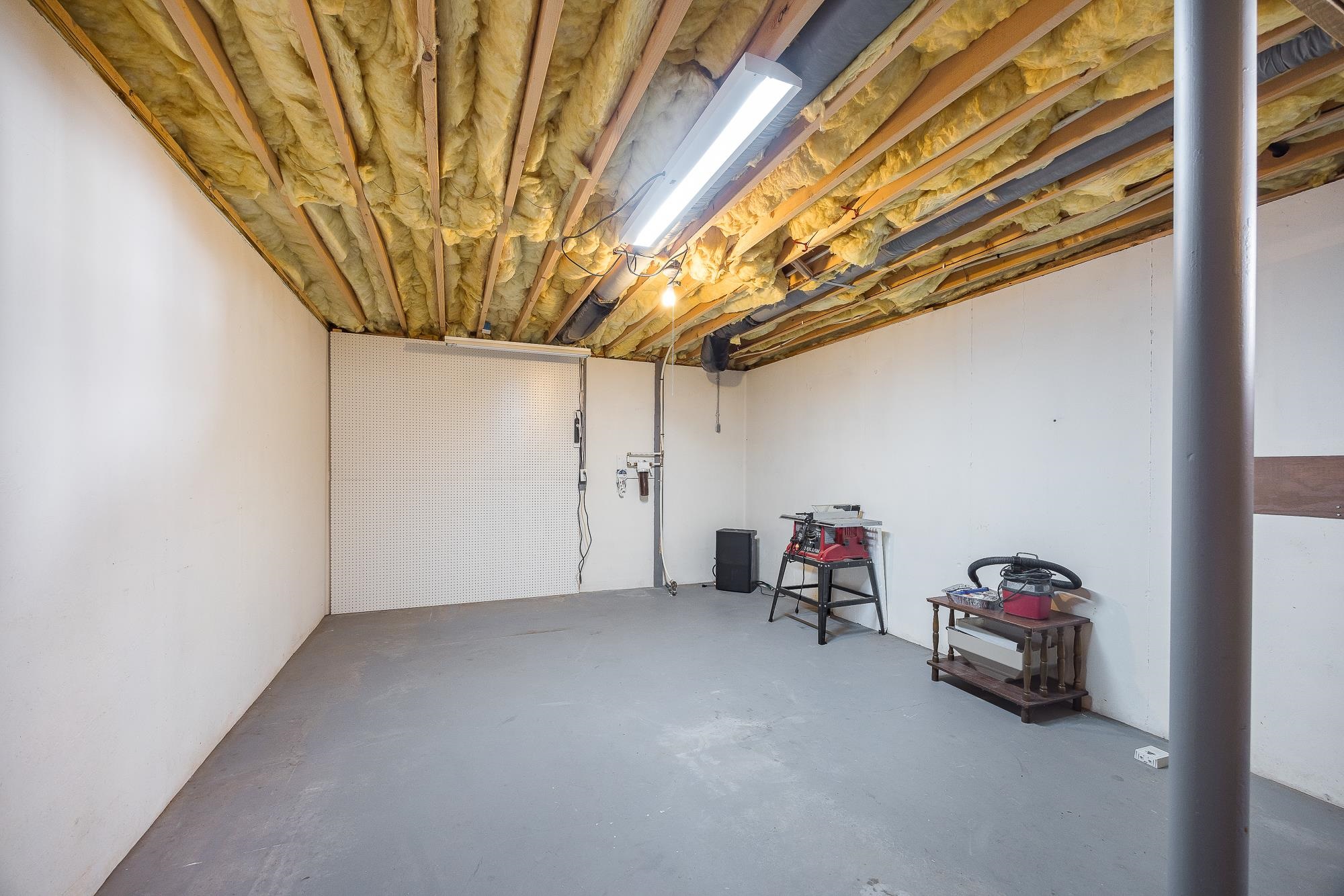 44 Hadleigh Road Windham, NH 03087 - Photo 40 of 47