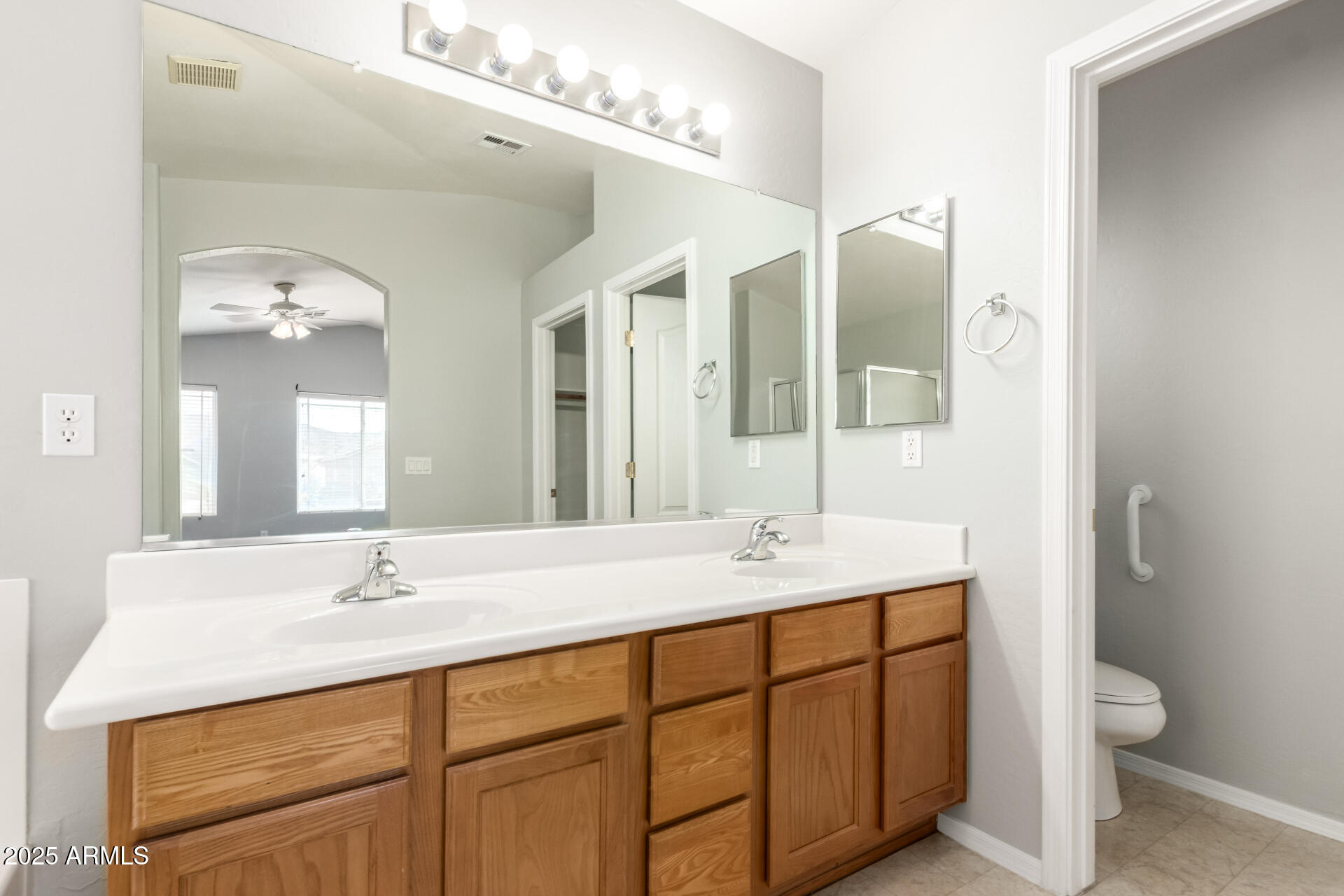 3856 East Minton Street Phoenix, AZ 85042 - Photo 15 of 28 15-Minton