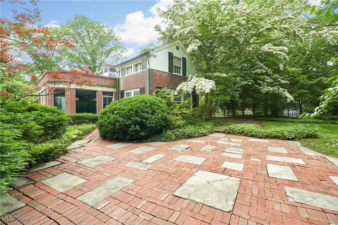 2166 Ridgewood Road Akron, OH 44313 - Photo 34 of 37 Gallery Image 34