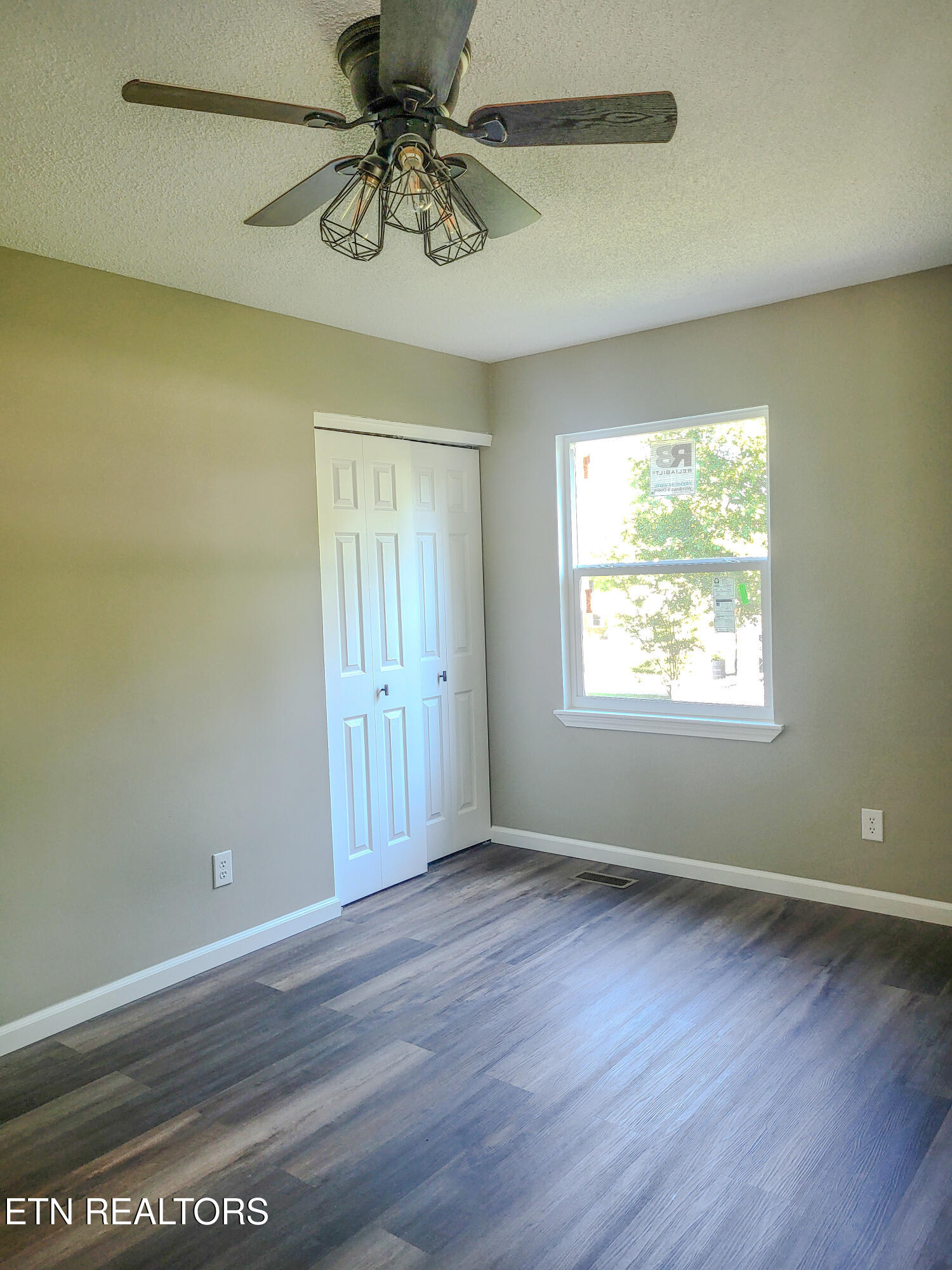 129 Azalea Avenue Dayton, TN 37321 - Photo 20 of 27 Primary