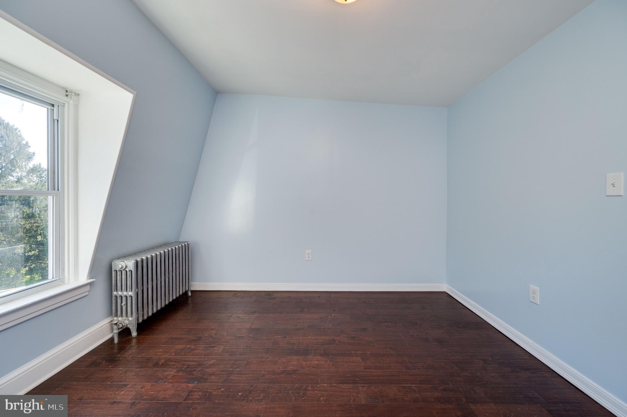 1337 Walnut Street Reading, PA 19604 - Photo 19 of 40