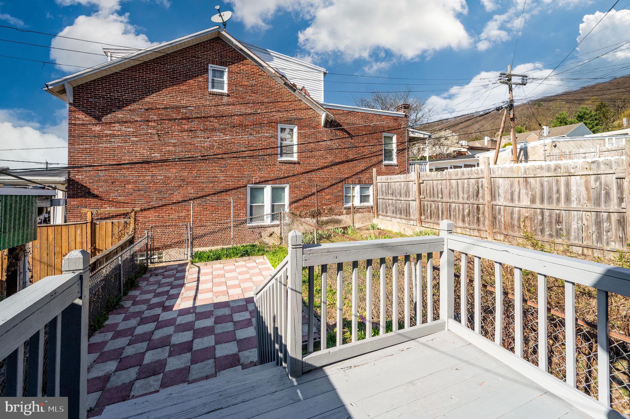 1337 Walnut Street Reading, PA 19604 - Photo 38 of 40