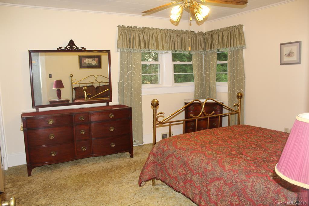 2260 Zion Road Morganton, NC 28655 - Photo 20 of 36 Gallery Image 20