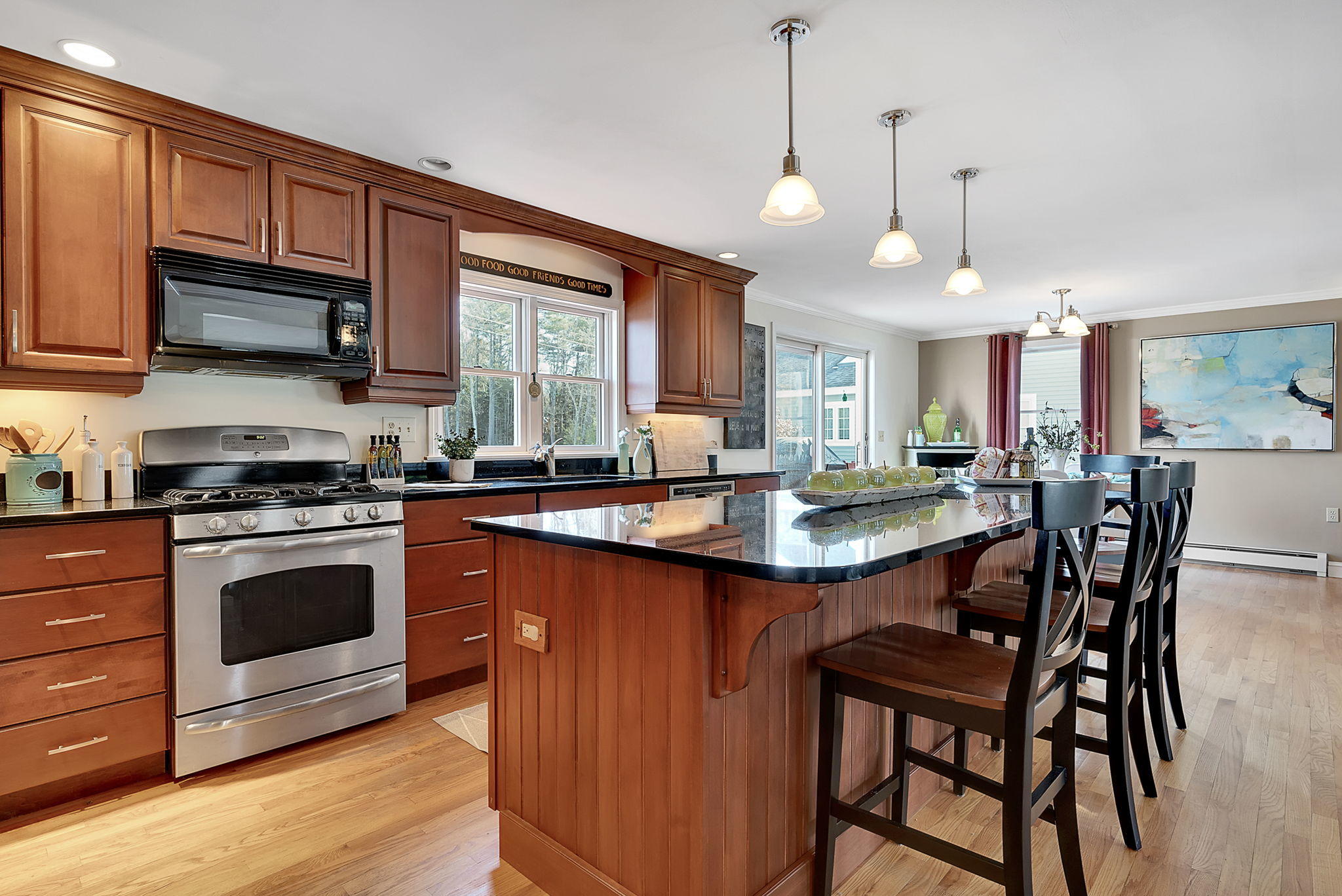 22 Whaleboat Road Portland, ME 04103 - Photo 3 of 40 13-web-or-mls-22Whaleboat-13