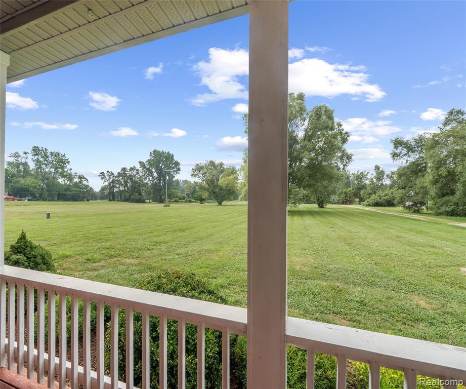 48196 Martz Road Belleville, MI 48111 - Photo 3 of 61