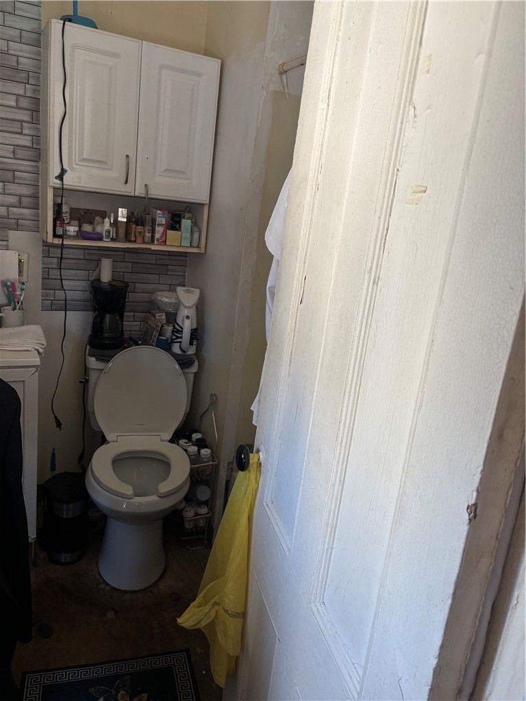 225 Otis Street Rochester, NY 14606 - Photo 29 of 41