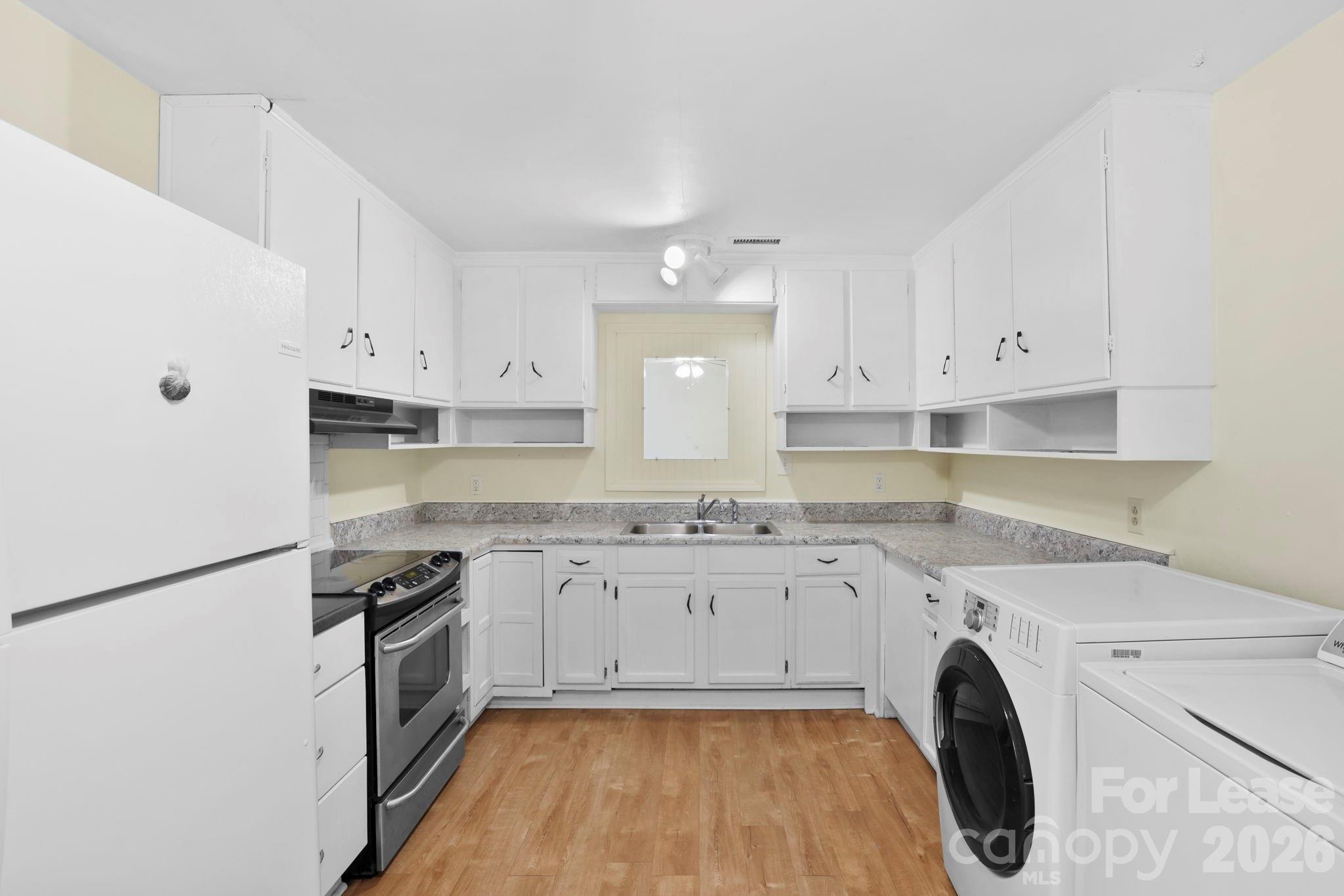 535 Nicholson Creek Road Brevard, NC 28712 - Photo 13 of 20