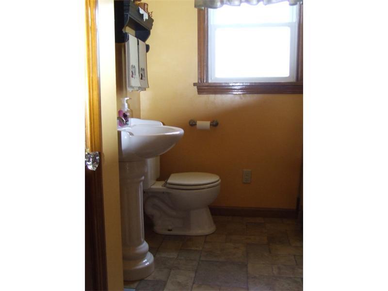 1234 Mission Road Latrobe, PA 15650 - Photo 14 of 16 Full Bath.