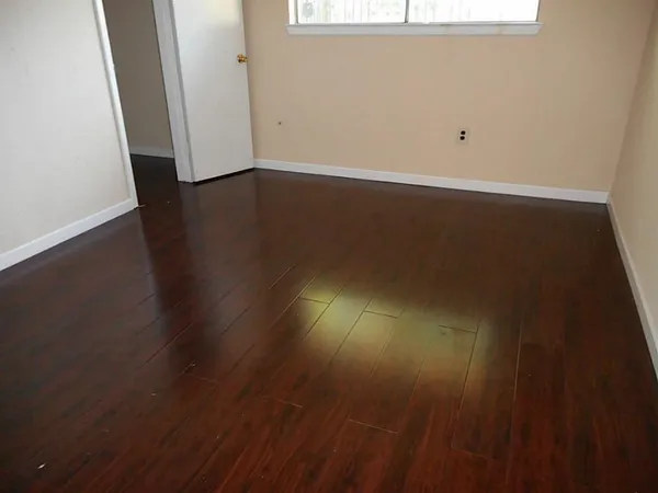 $2,000 | 11226 Concho Street, Houston, TX 77072