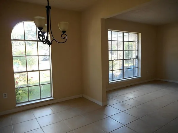 $2,000 | 11226 Concho Street, Houston, TX 77072