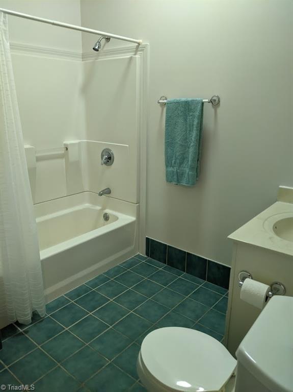 244 Northpoint Avenue, Unit D High Point, NC 27262 - Photo 20 of 25 Gallery Image 20