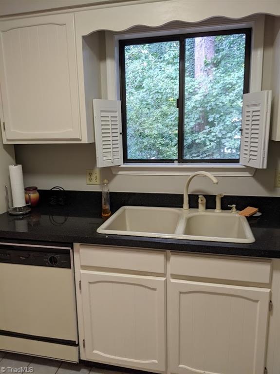 244 Northpoint Avenue, Unit D High Point, NC 27262 - Photo 8 of 25 Gallery Image 8