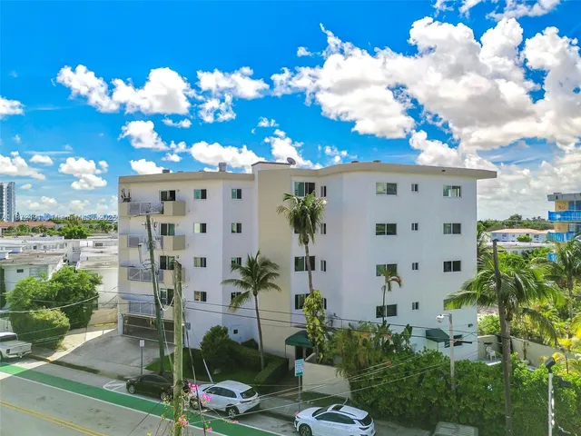 $339,000 | 7830 Dickens Avenue, Unit 202, Miami Beach, FL 33141