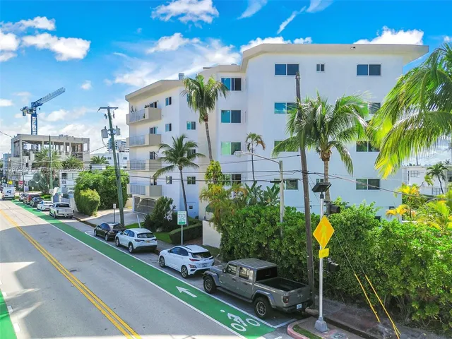 $339,000 | 7830 Dickens Avenue, Unit 202, Miami Beach, FL 33141