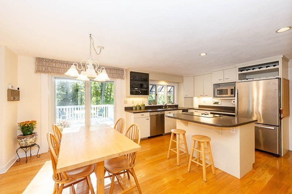 46 Timber Lane Topsfield, MA 01983 - Photo 8 of 30 Gallery Image 8