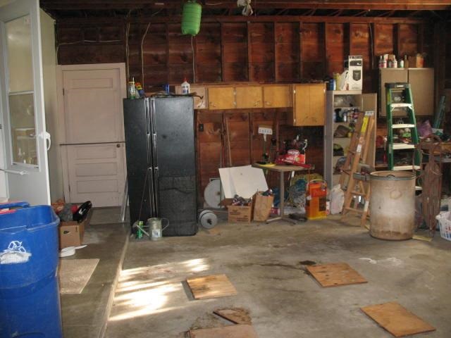 10048 North Lewis Road Clio, MI 48420 - Photo 26 of 26 50062961-25.JPG