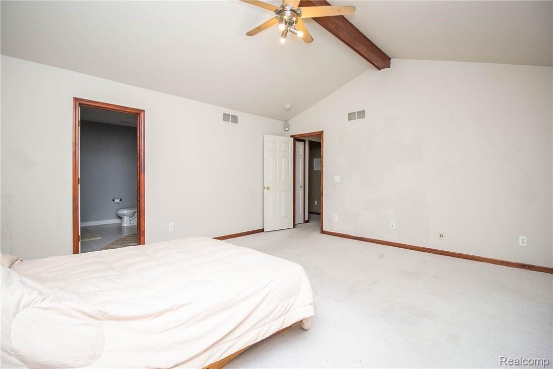 21278 Rome Drive Macomb, MI 48044 - Photo 18 of 35 22.jpg