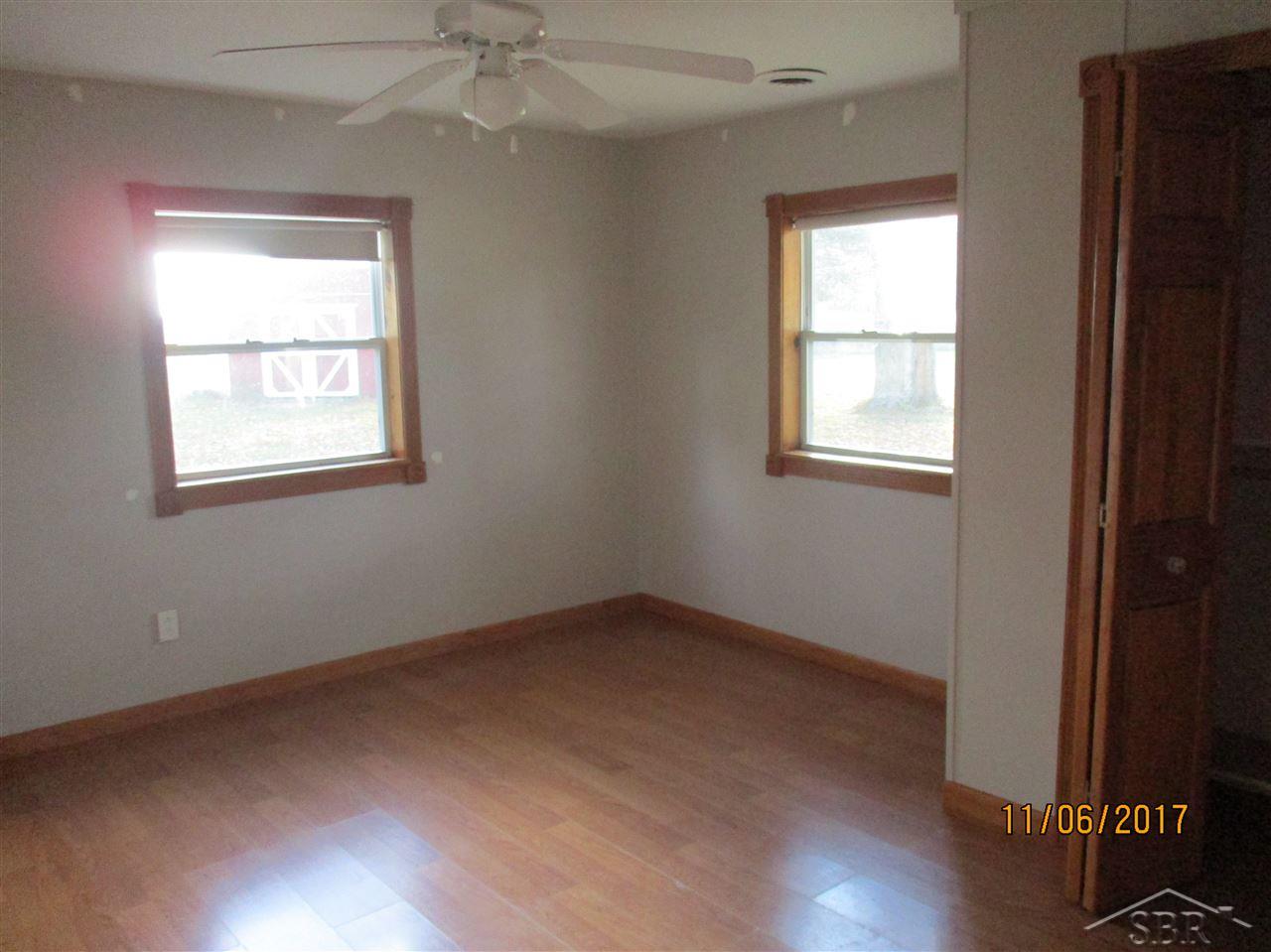 5370 McGrandy Road Bridgeport, MI 48722 - Photo 4 of 12 31334865-3.JPG