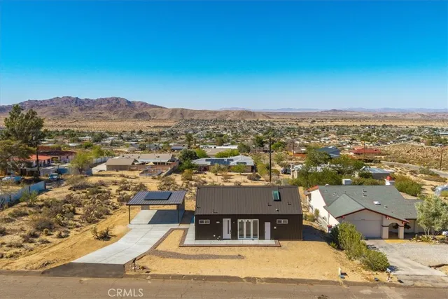 $360,000 | 61850 Alta Mura Drive, Joshua Tree, CA 92252
