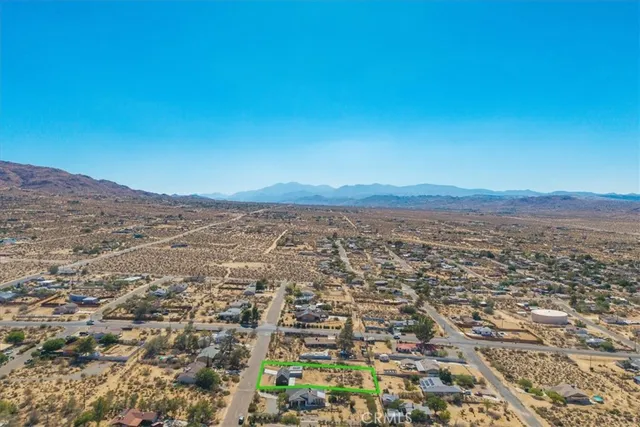 $360,000 | 61850 Alta Mura Drive, Joshua Tree, CA 92252