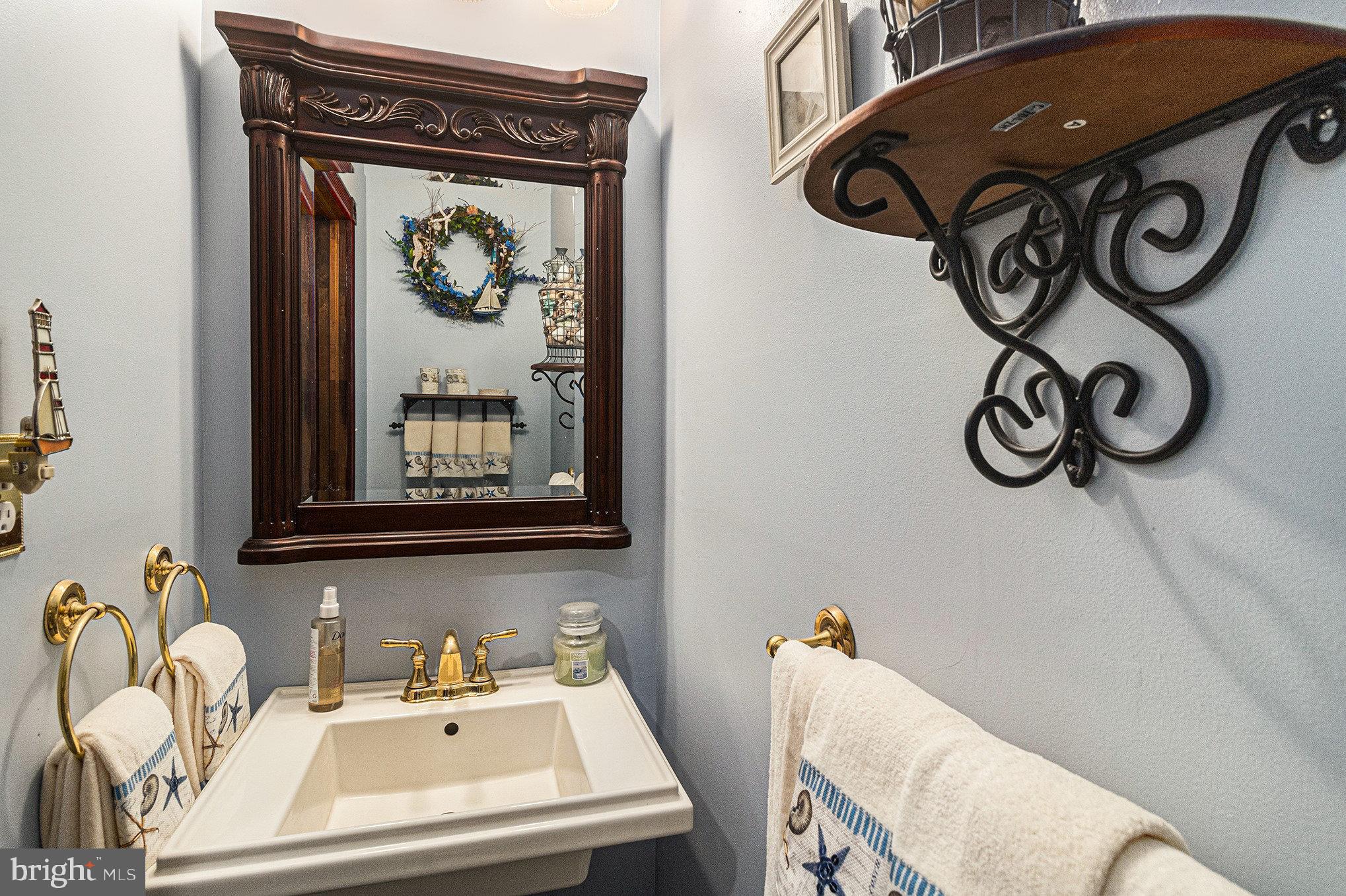 2537 Hamilton Court Warrington, PA 18976 - Photo 18 of 39 Half Bathroom