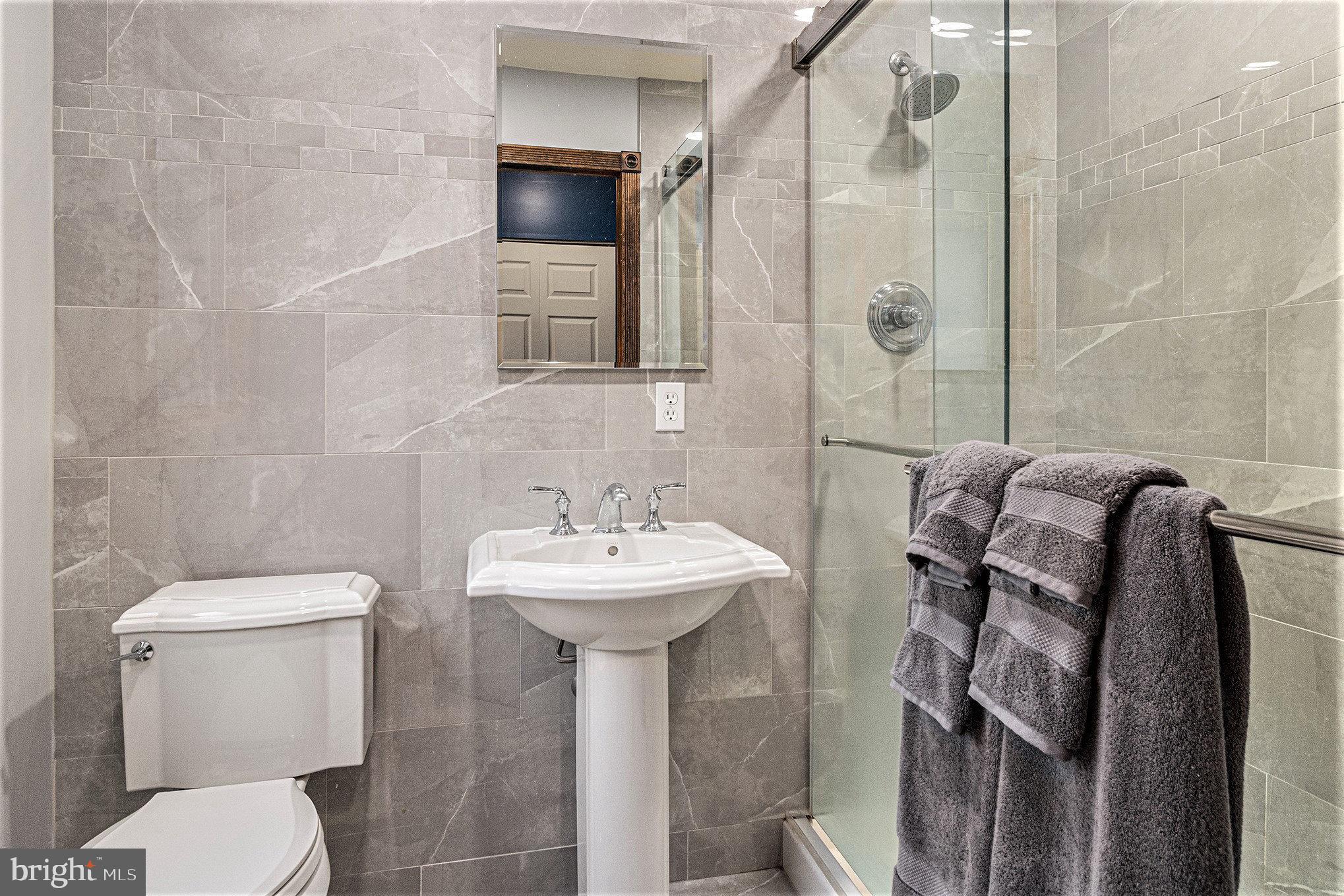 2537 Hamilton Court Warrington, PA 18976 - Photo 23 of 39 Master Bathroom