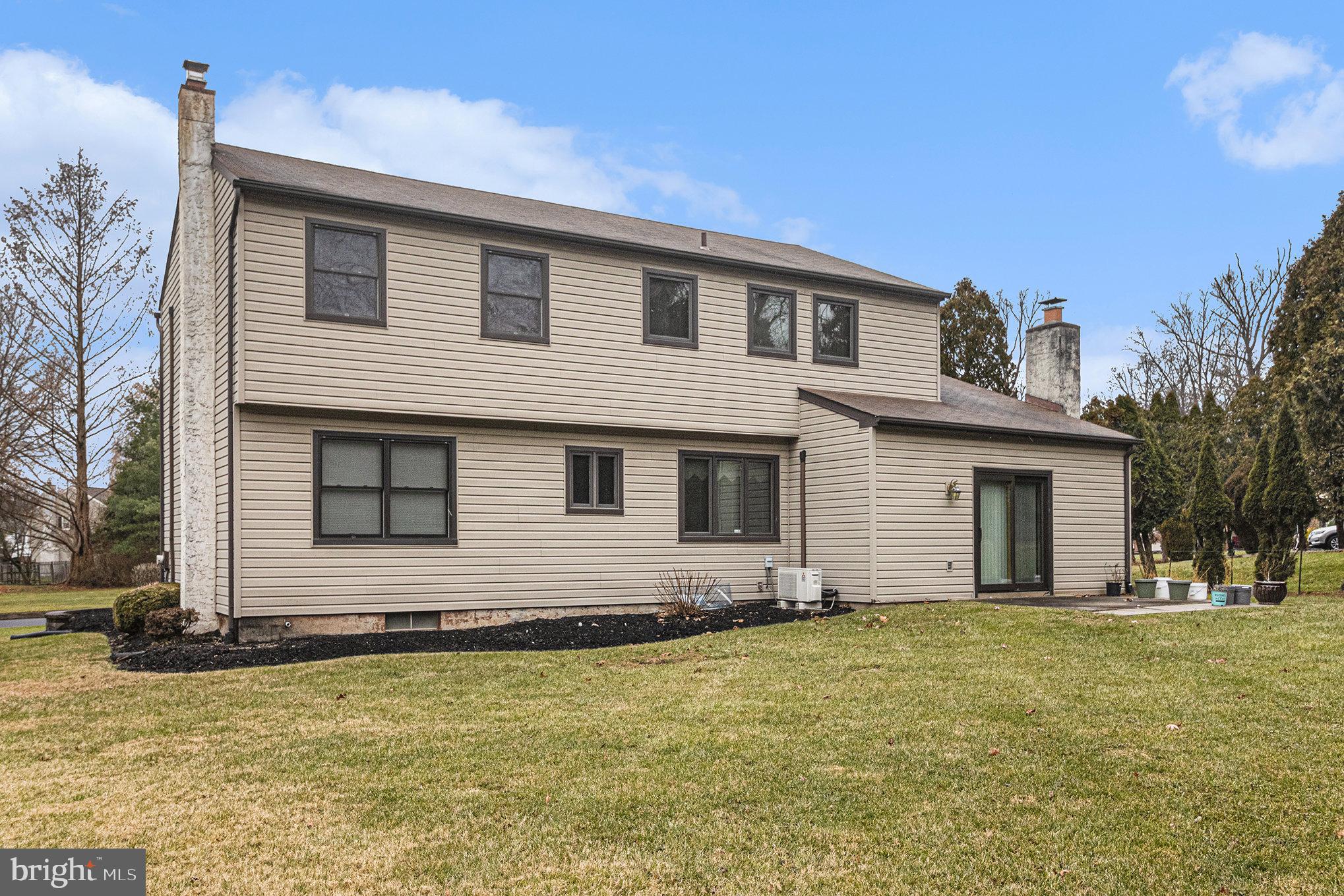 2537 Hamilton Court Warrington, PA 18976 - Photo 34 of 39 Back