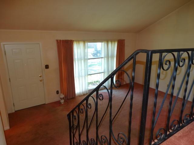 4966 Justin Road Columbus, OH 43227 - Photo 4 of 20 Gallery Image 4
