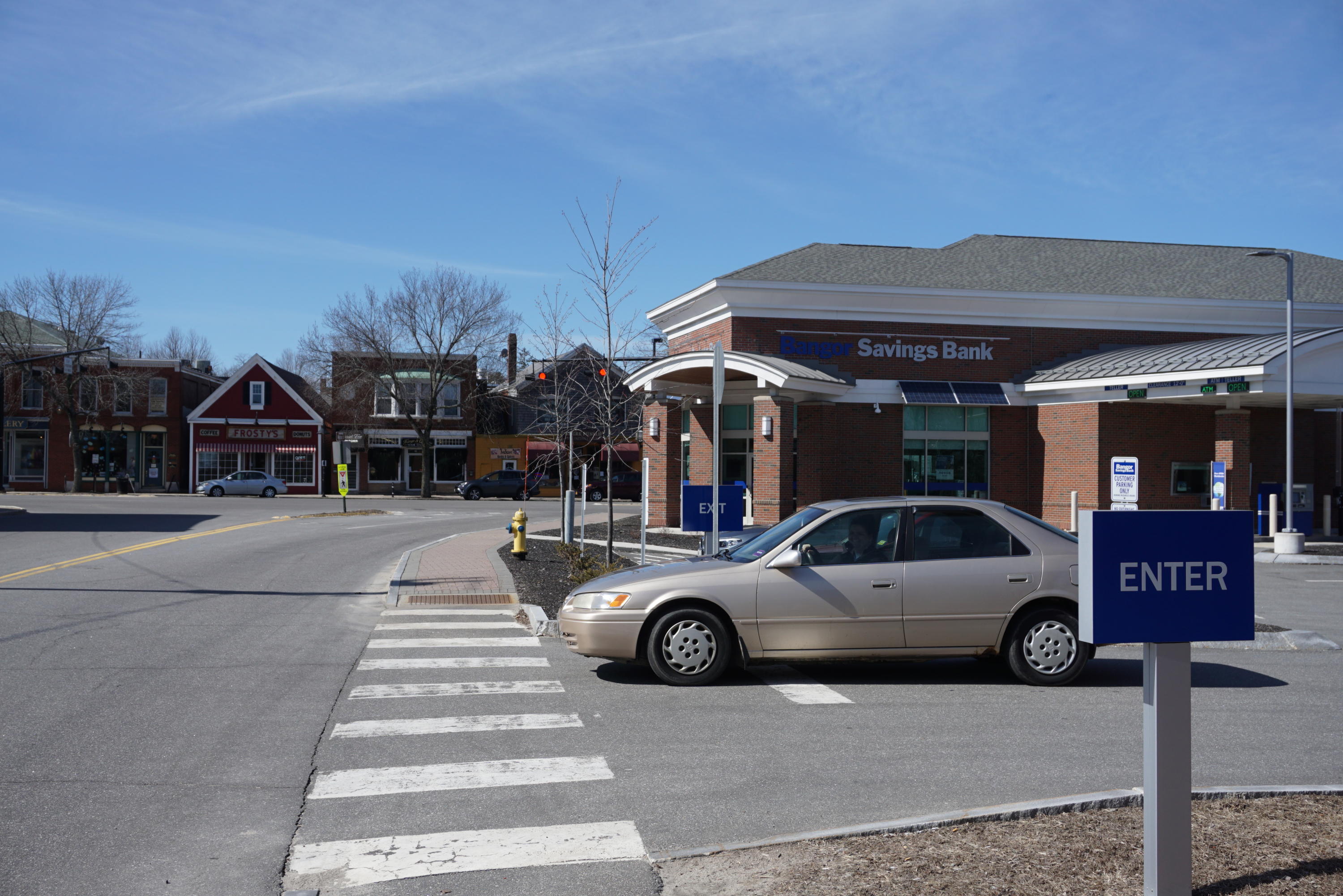 19 Mason Street Brunswick, ME 04011 - Photo 22 of 29 Nearby business